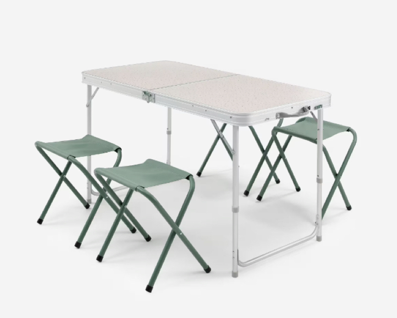 tenda-campeggio-tavolo