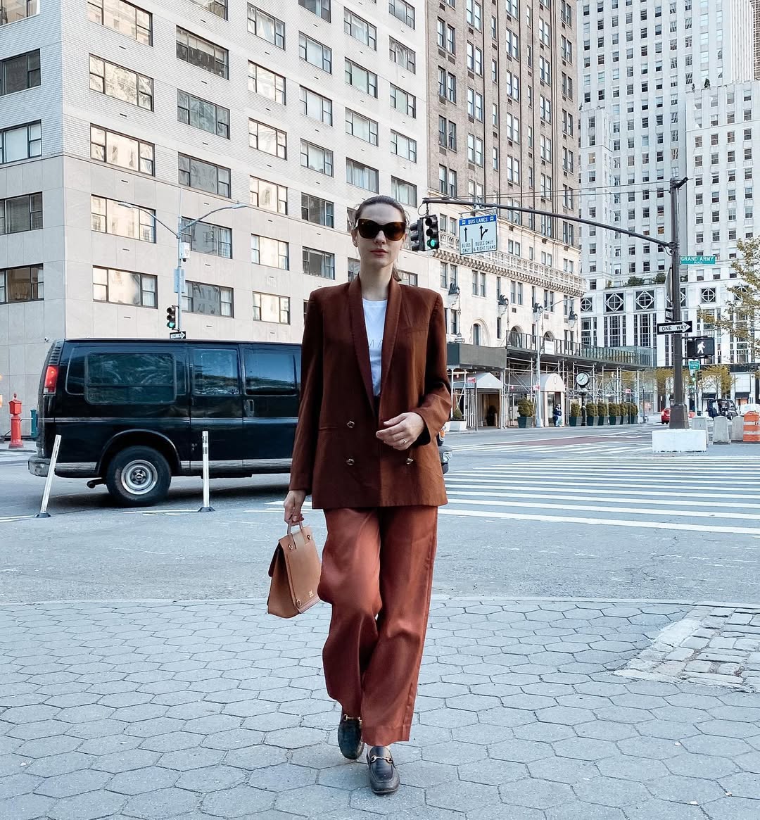 tendenze-moda-autunno-2025-terracotta