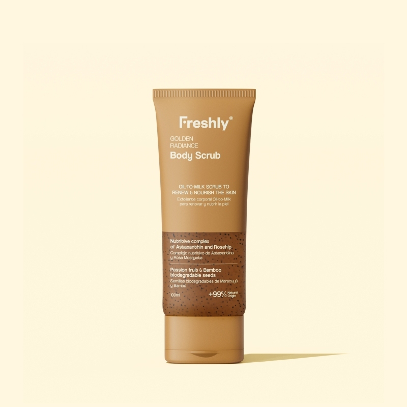 abbronzatura-a-macchie-freshly-golden-radiance-body-scrub