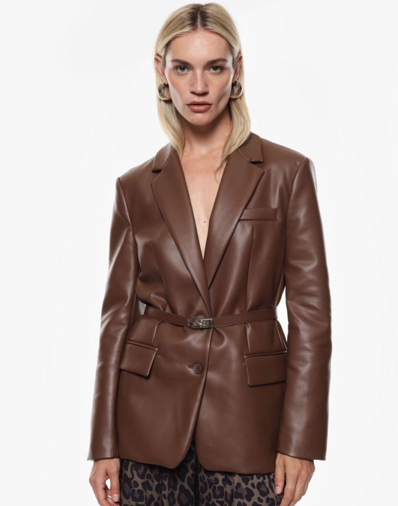 blazer-autunno-2025-pelle