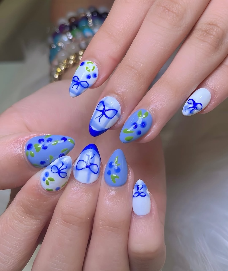 blueberry-nails-16