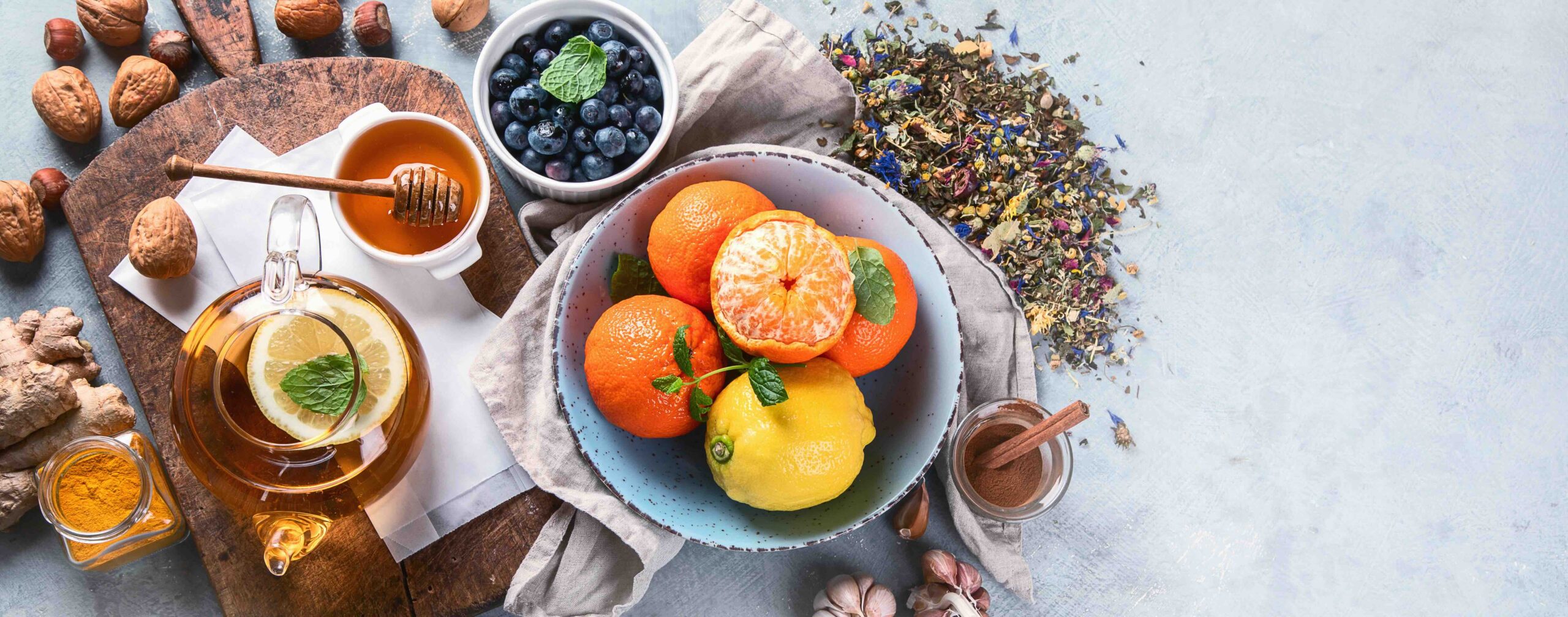 cibi-sistema-immunitario-agrumi-tisana-mirtilli-spezie