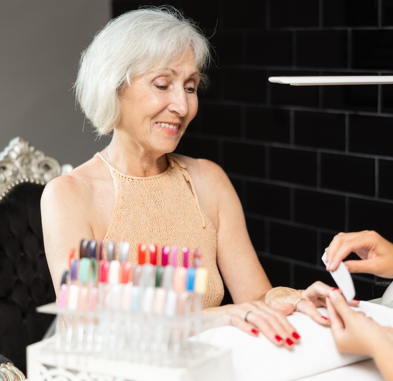 colori-smalto-mani-giovani-nuance-JackF