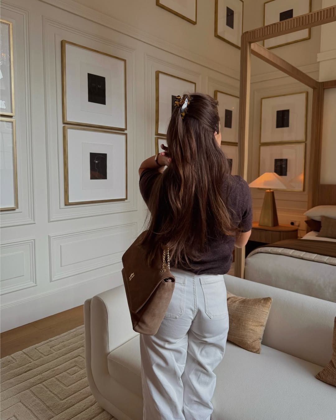 come-indossare-marrone-cioccolato-bianco