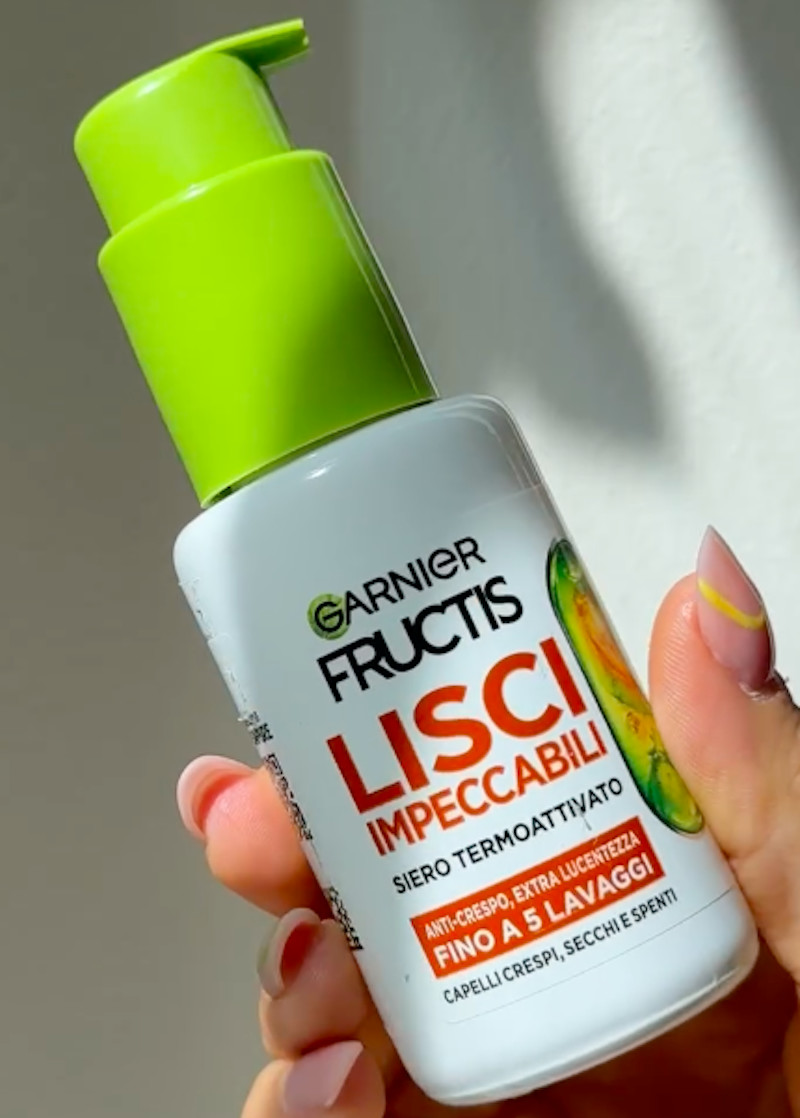 come-usare-garnier-fructis-sleek-stay-heat-activated-siero-capelli-flacone