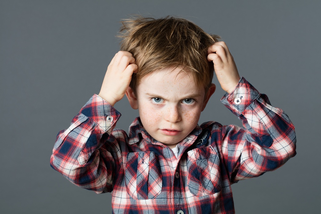 pidocchi-capelli-bambini-fastidio 