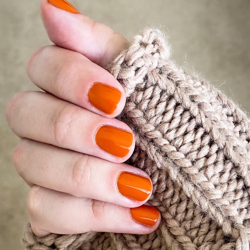 pumpkin-spice-latte-nails-corte