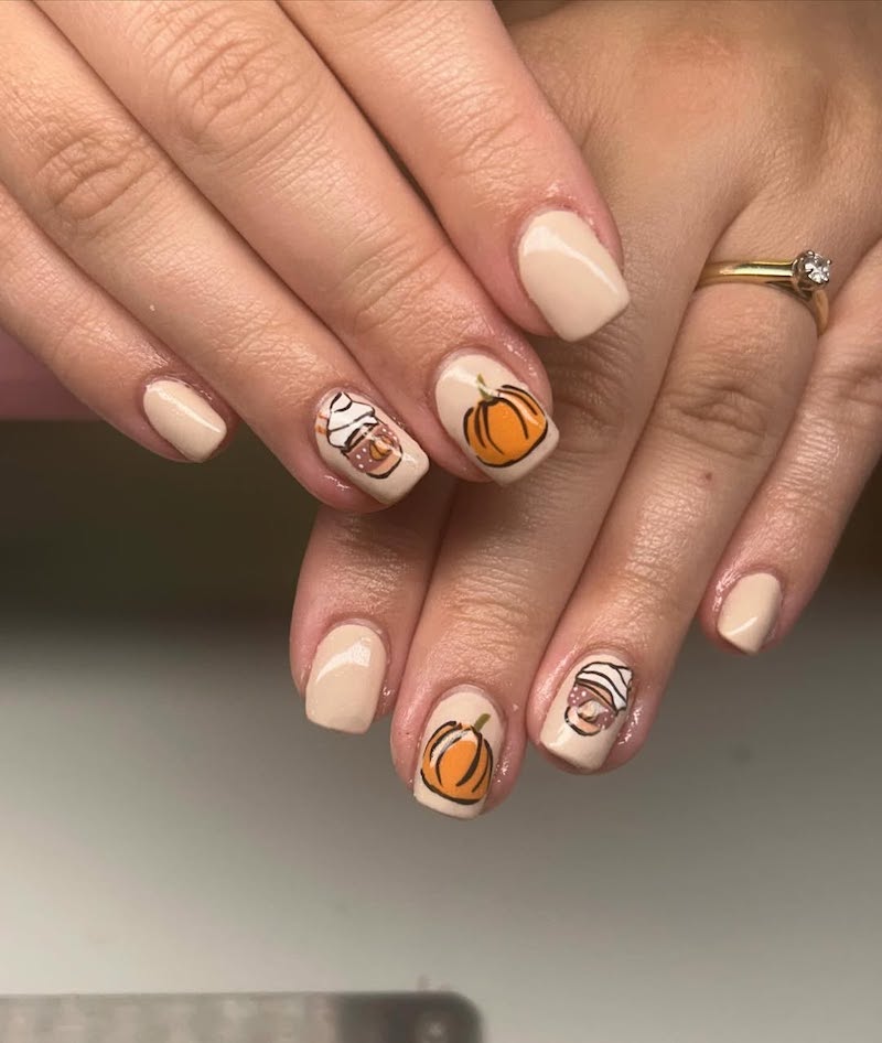 pumpkin-spice-latte-nails-disegni