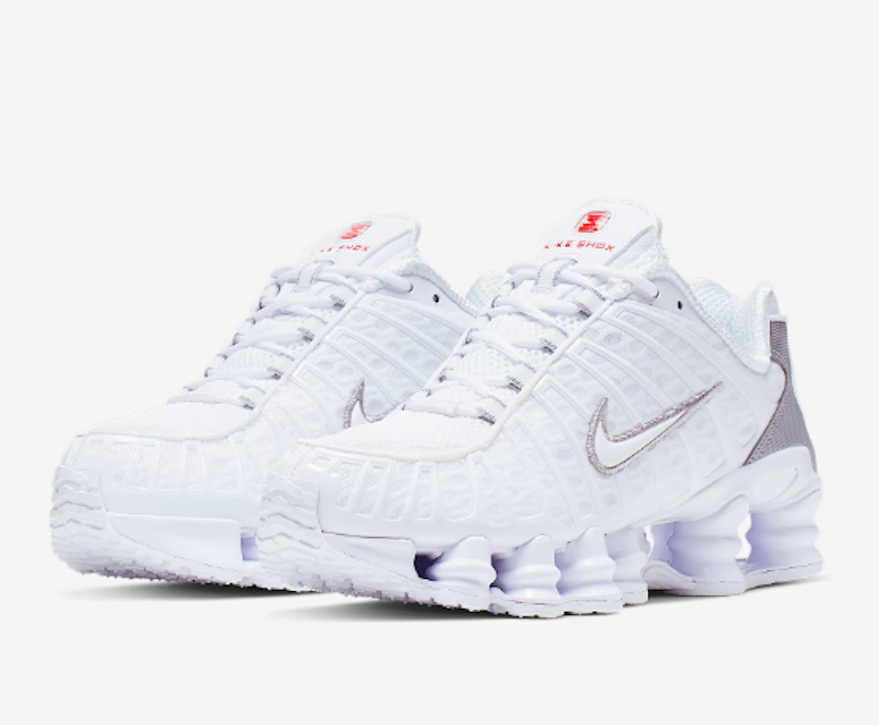sneakers-bianche-autunno-2025-nike-shox