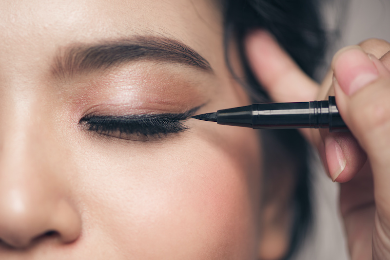 tightlining-eyeliner