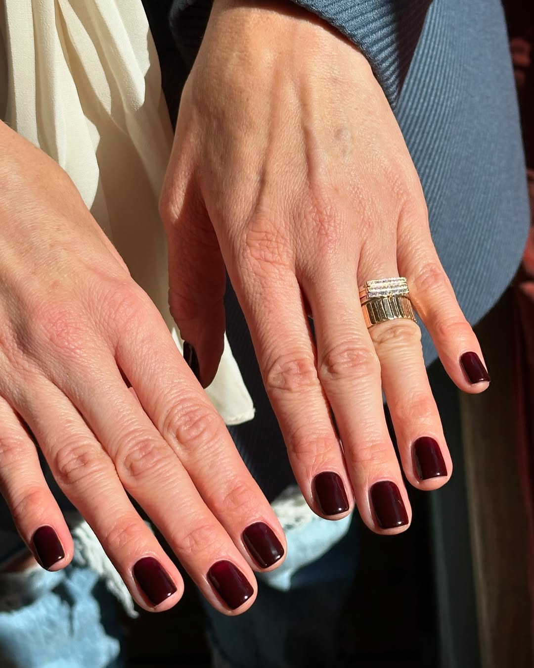 unghie-eleganti-autunno-2025-rouge-noir