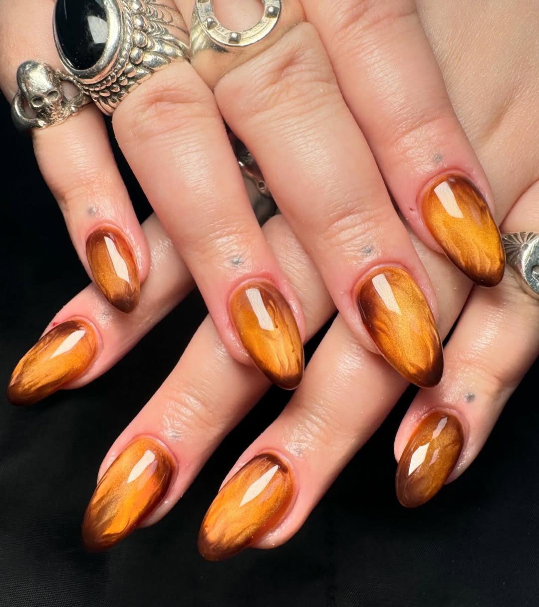 amber-stone-nails-6