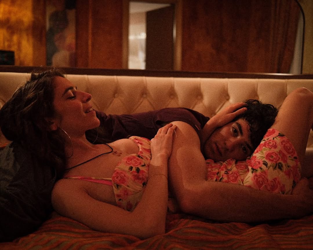 nicolas-maupas-mare-fuori