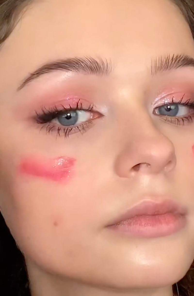 raspberry-make-up-blush