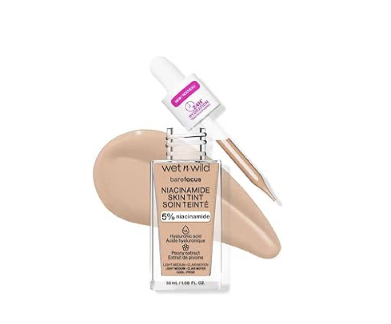 tired-girl-make-up-skin-tint