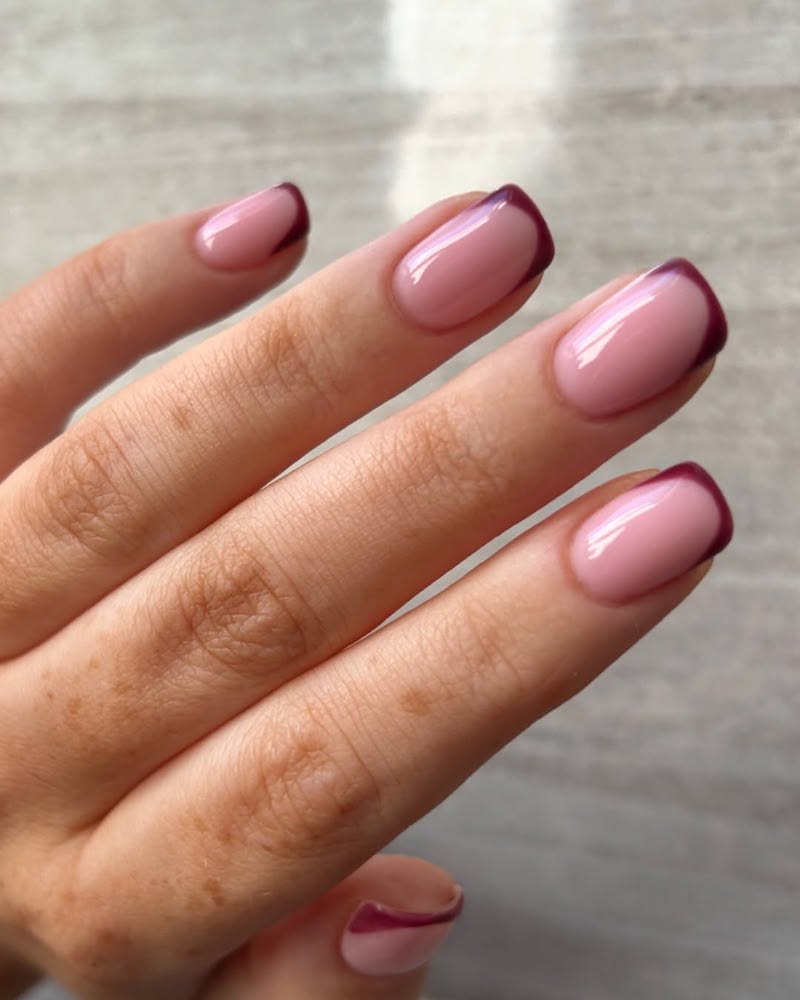 unghie-autunno-2025-semipermanente-french