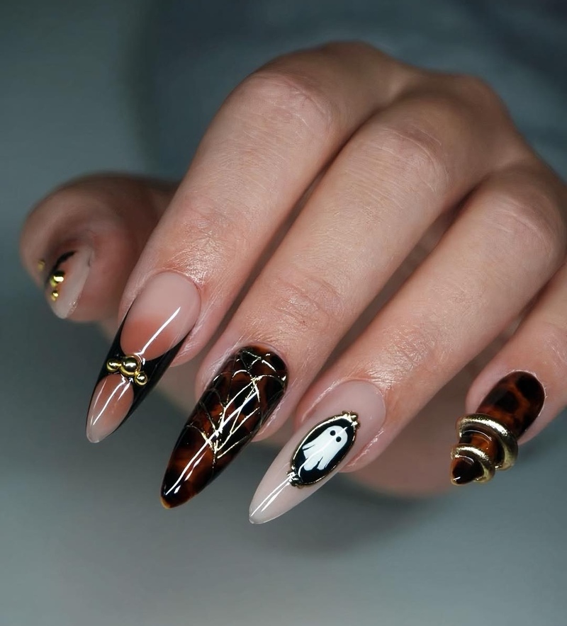 unghie-halloween-manicure-unghie-stiletto