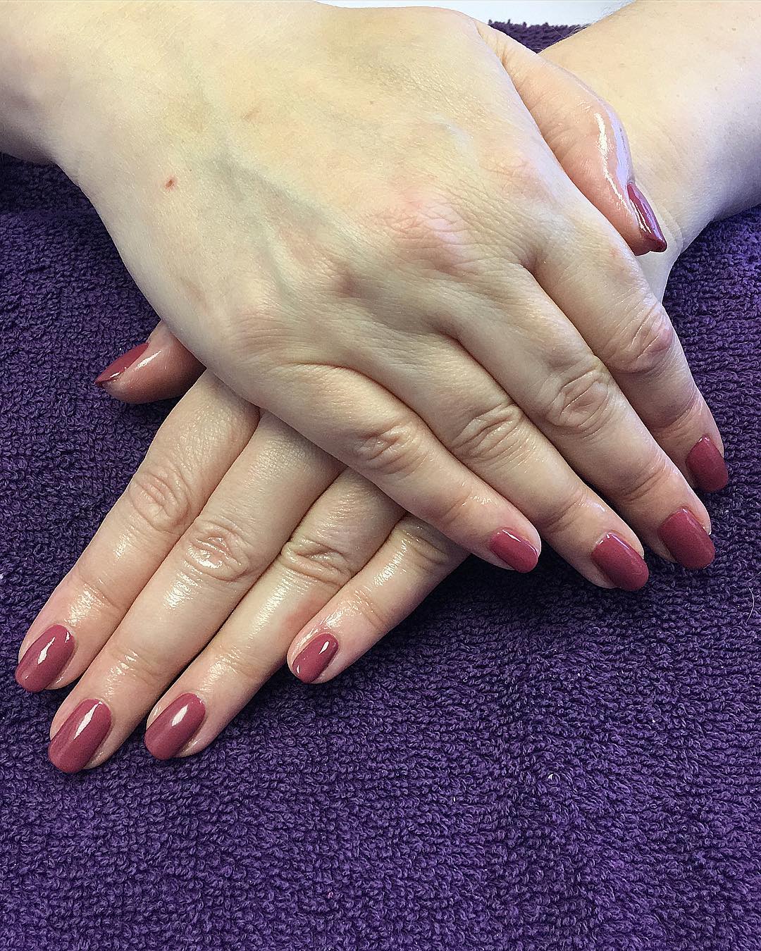 unghie-rose-mocha-nails-lucide