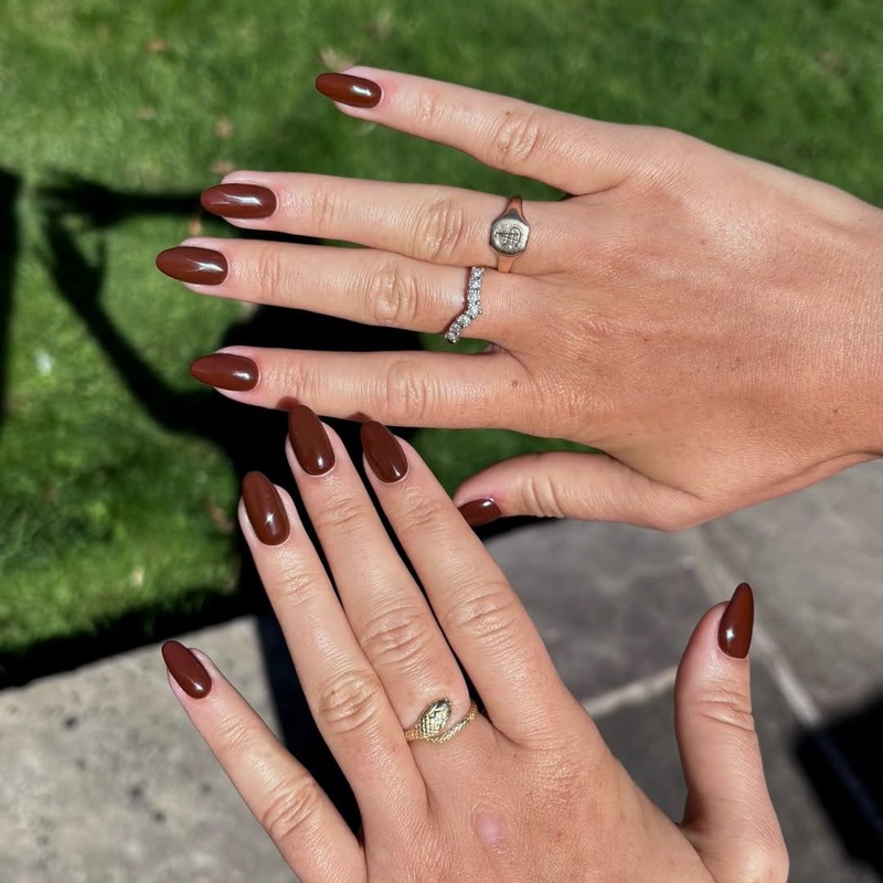 unghie-spicy-chocolate-chiare