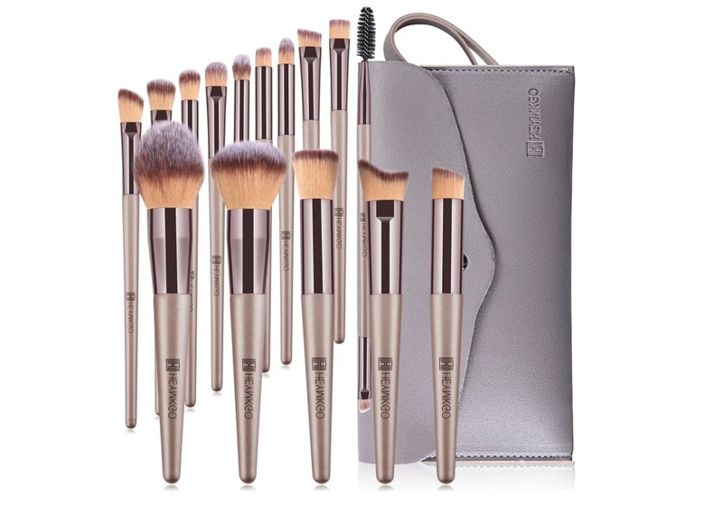 black-friday-amazon-2025-make-up-skincare-HEYMKGO-set-pennelli-trucco