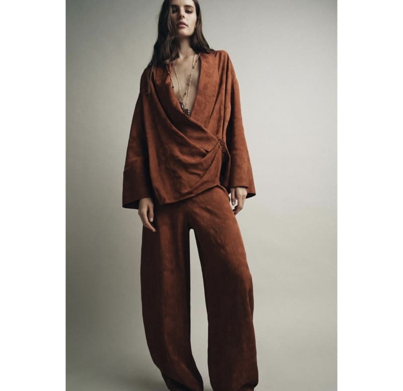 color-ruggine-moda-zara-pantaloni-jaquard