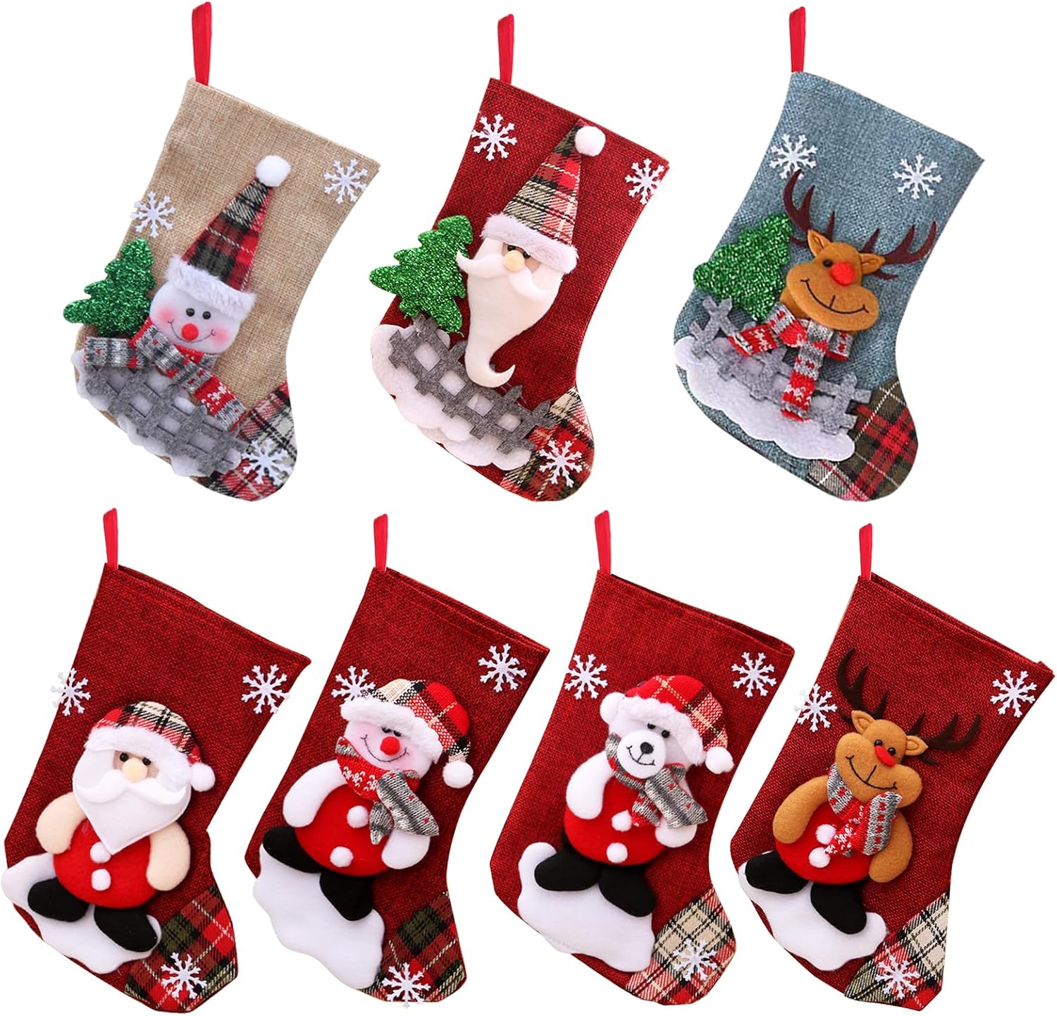 come-decorare-camino-natale-calze-tavada