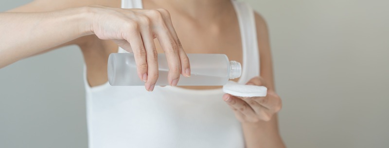 errori-comuni-skincare-tonico