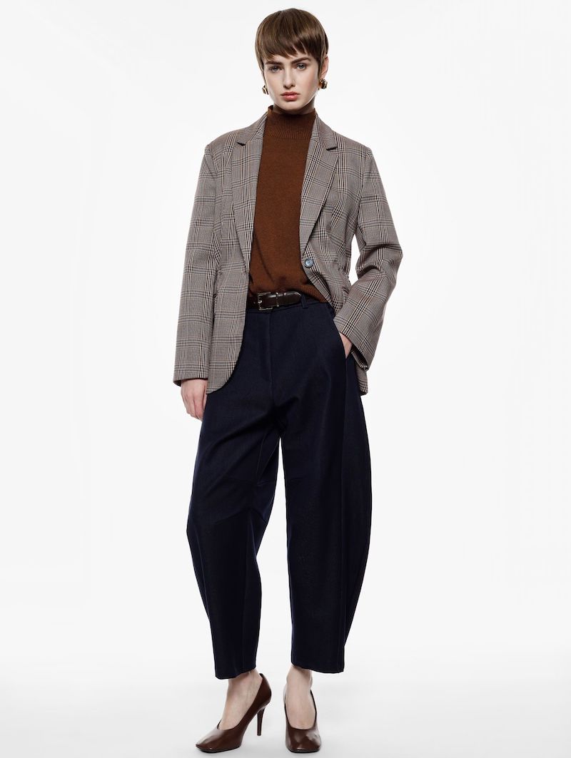 pantaloni-barrel-casual
