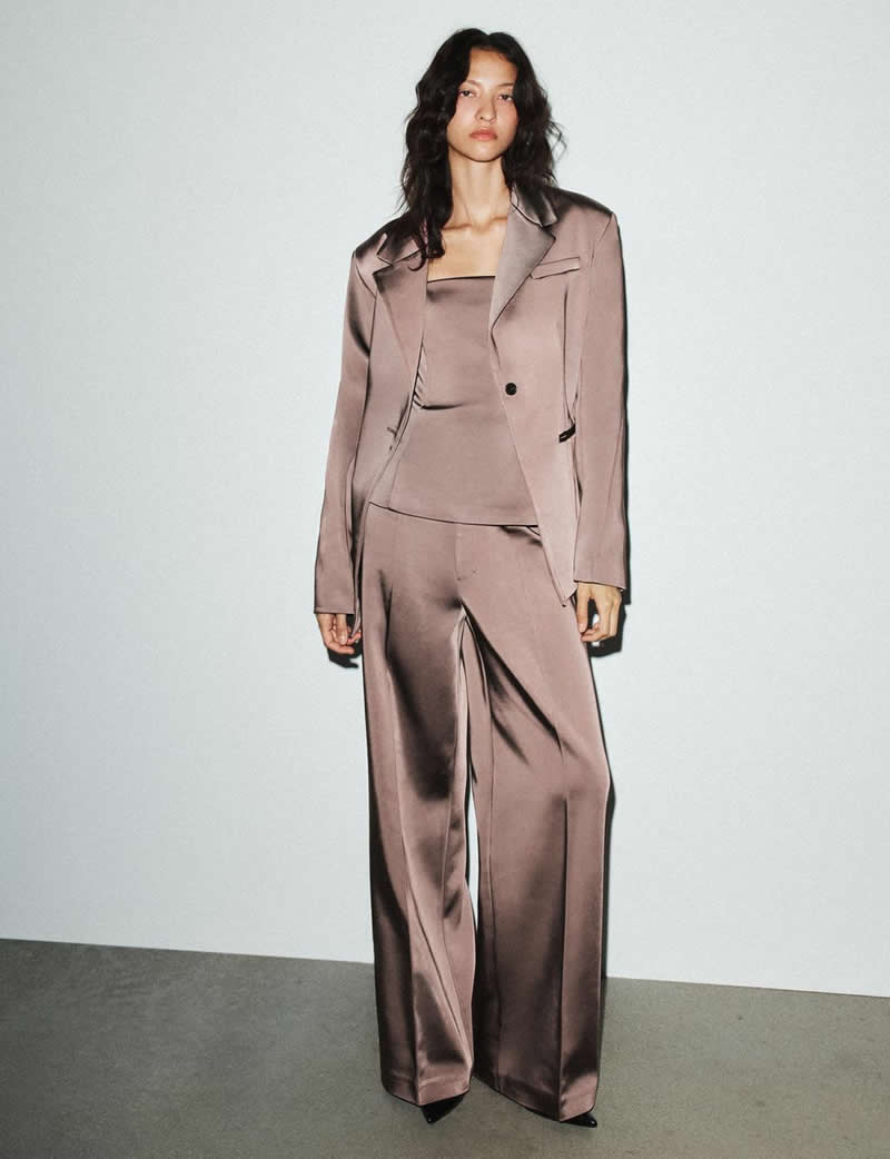 pantaloni-larghi-autunno-2025-satin