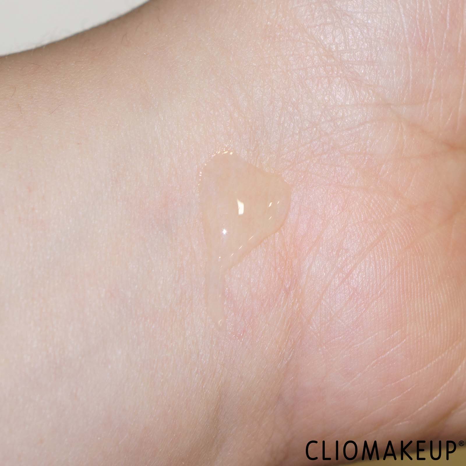 recensione-essenza-mixsoon-bean-essence-swatch