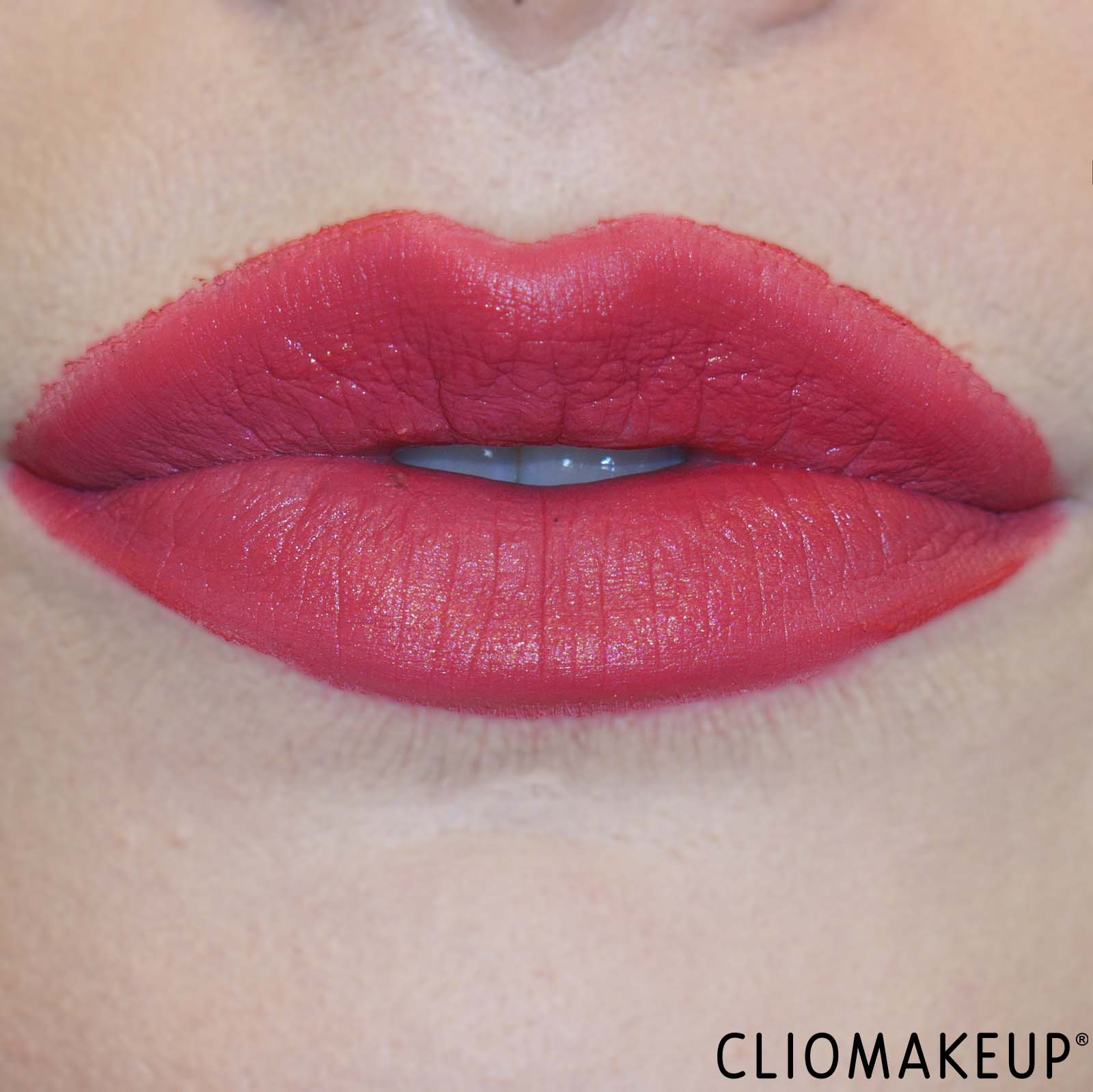 recensione-rossetti-astra-cloud-therapy-lip-mousse-rosso