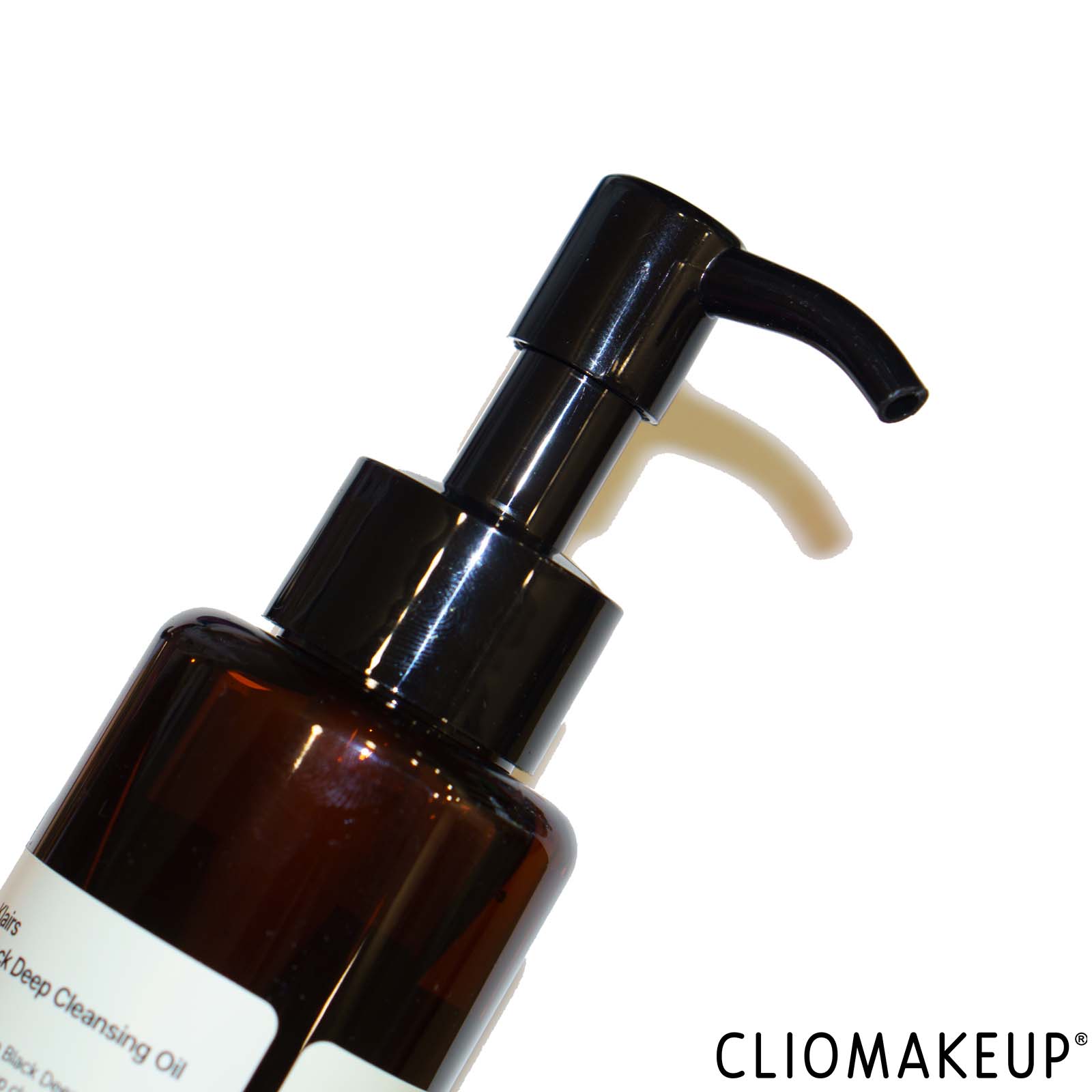 recensione-struccante-klairs-gentle-black-deep-cleansing-oil-close-up