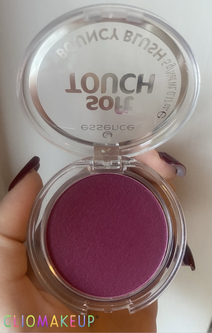 op-team-ottobre-2025-essence-colore