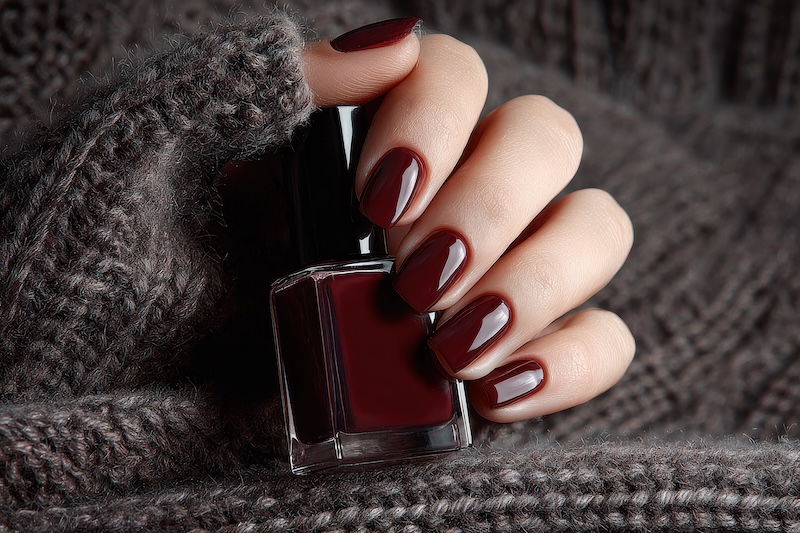 unghie-novembre-burgundy