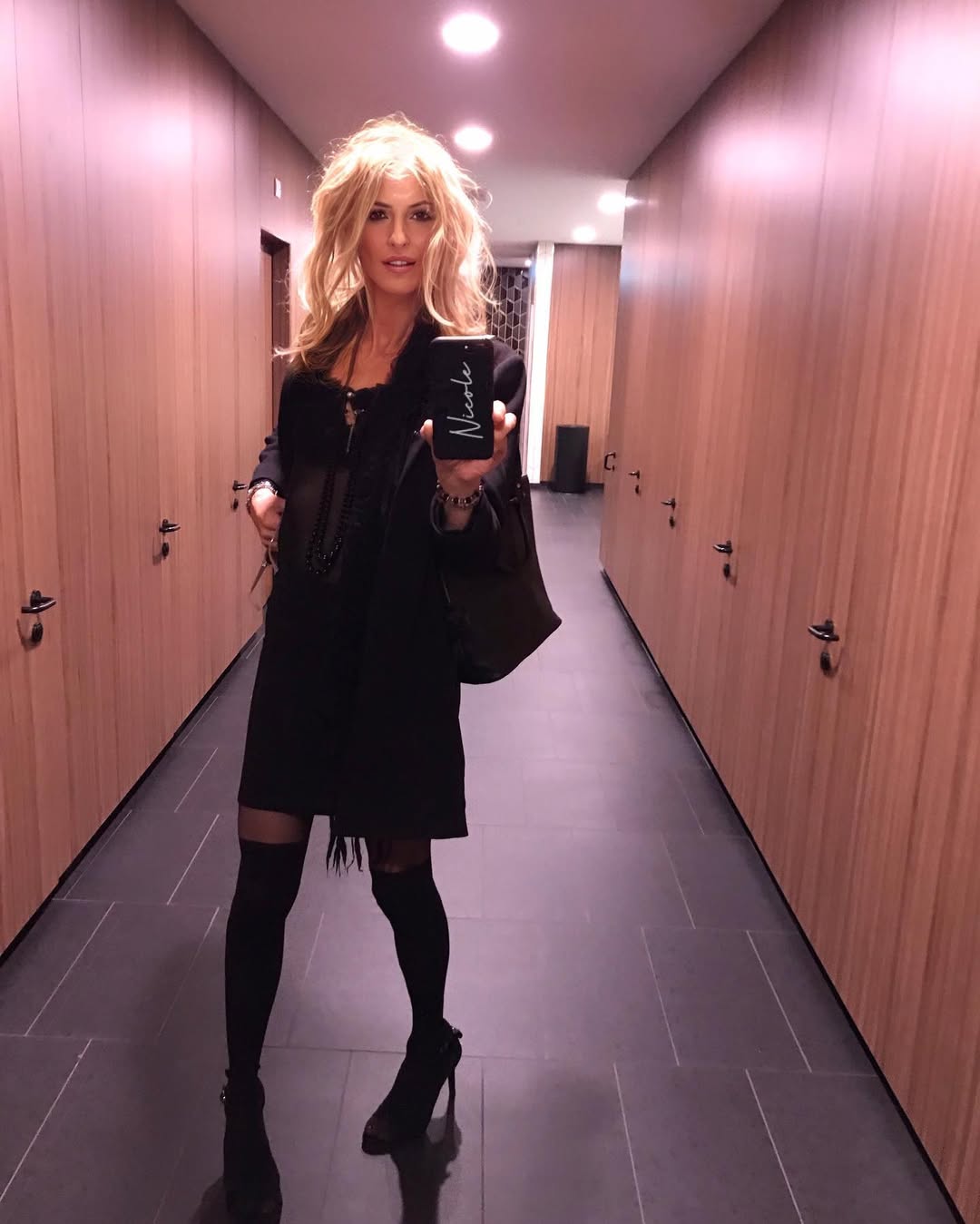 abbinare-scarpe-calze-parigine-tacchi