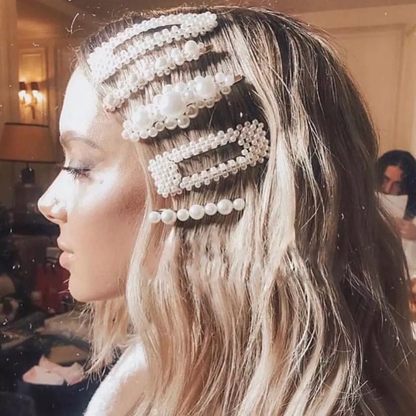 come-gestire-frangia-capelli-estate-perle
