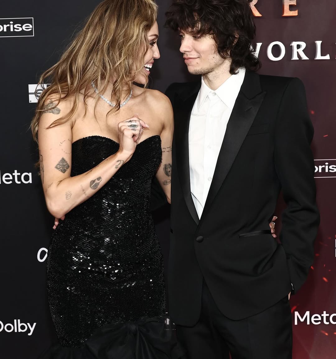 gossip-dicembre-2025-cyrus