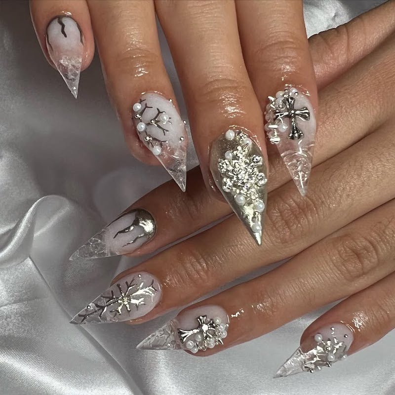icicle-nails-3d
