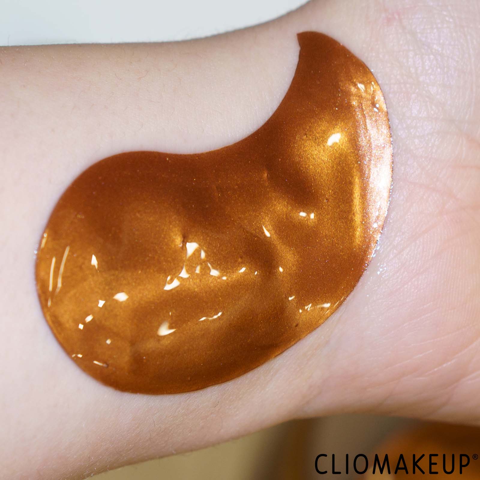 recensione-patch-occhi-essence-swatch