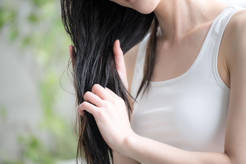 squilibrio-cuoio-capelluto-sebo