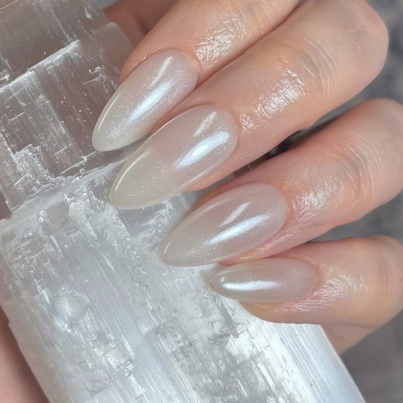 unghie-cloud-dancer-trasparente-glitter