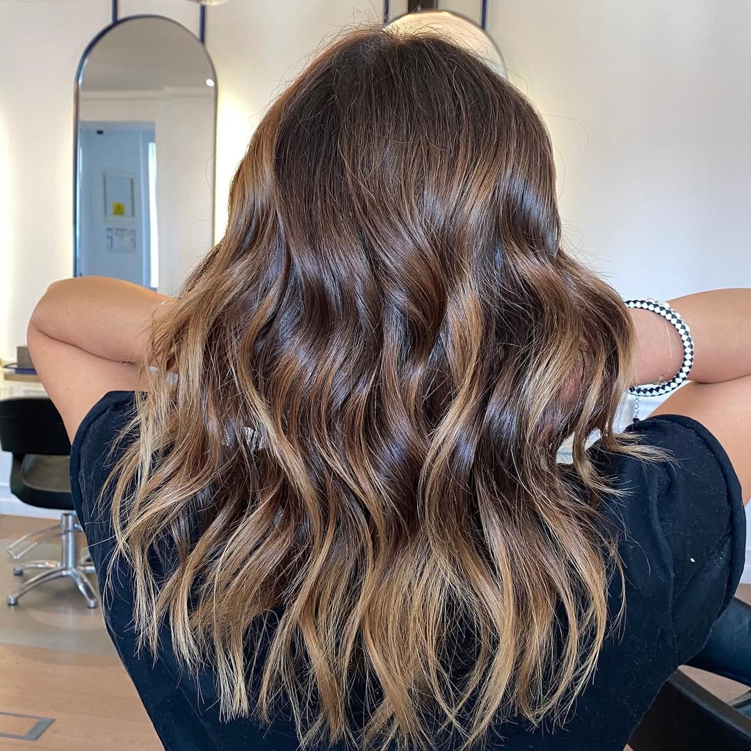 colore-capelli-2026-castano