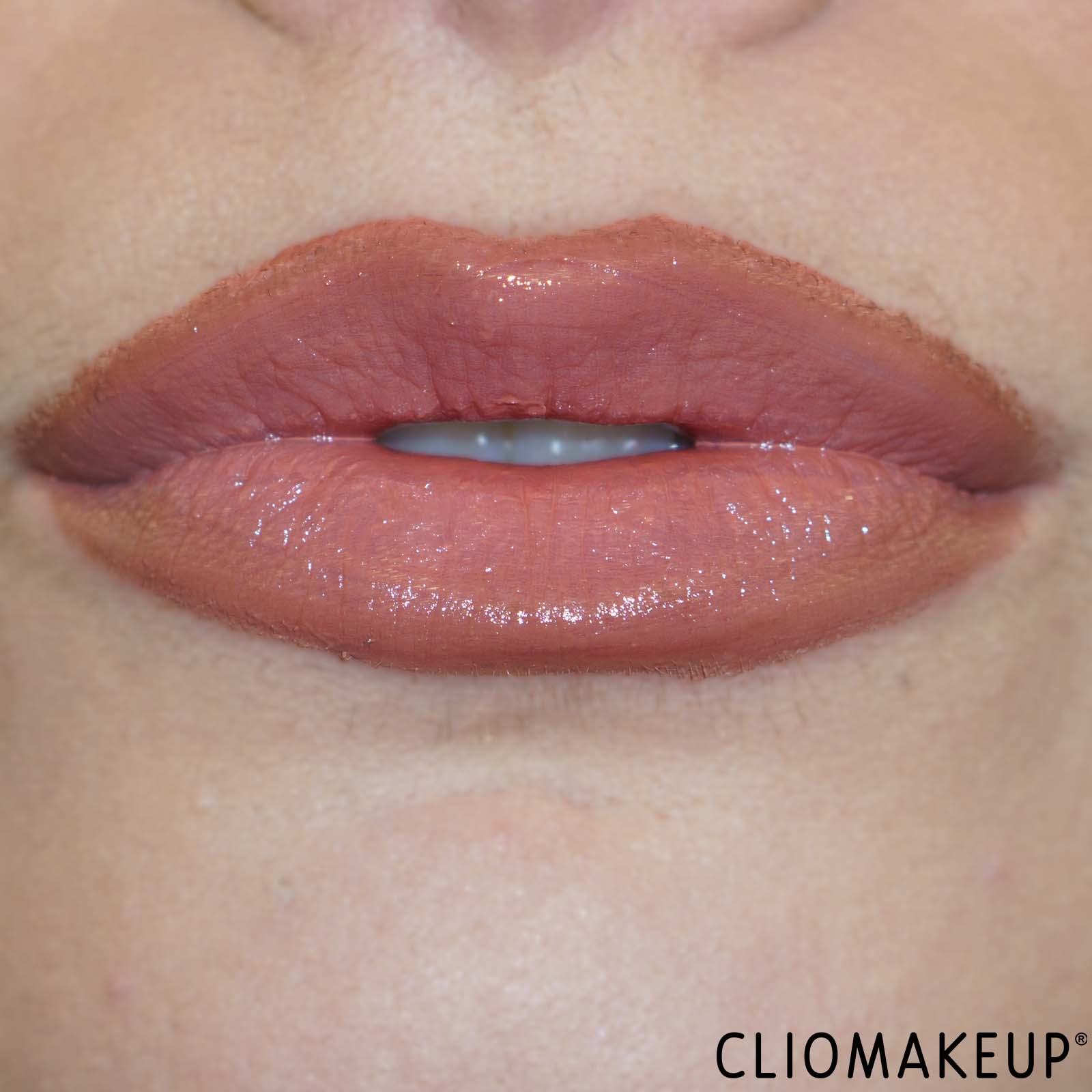 recensione-elf-glow-slipstick-contorno-labbra