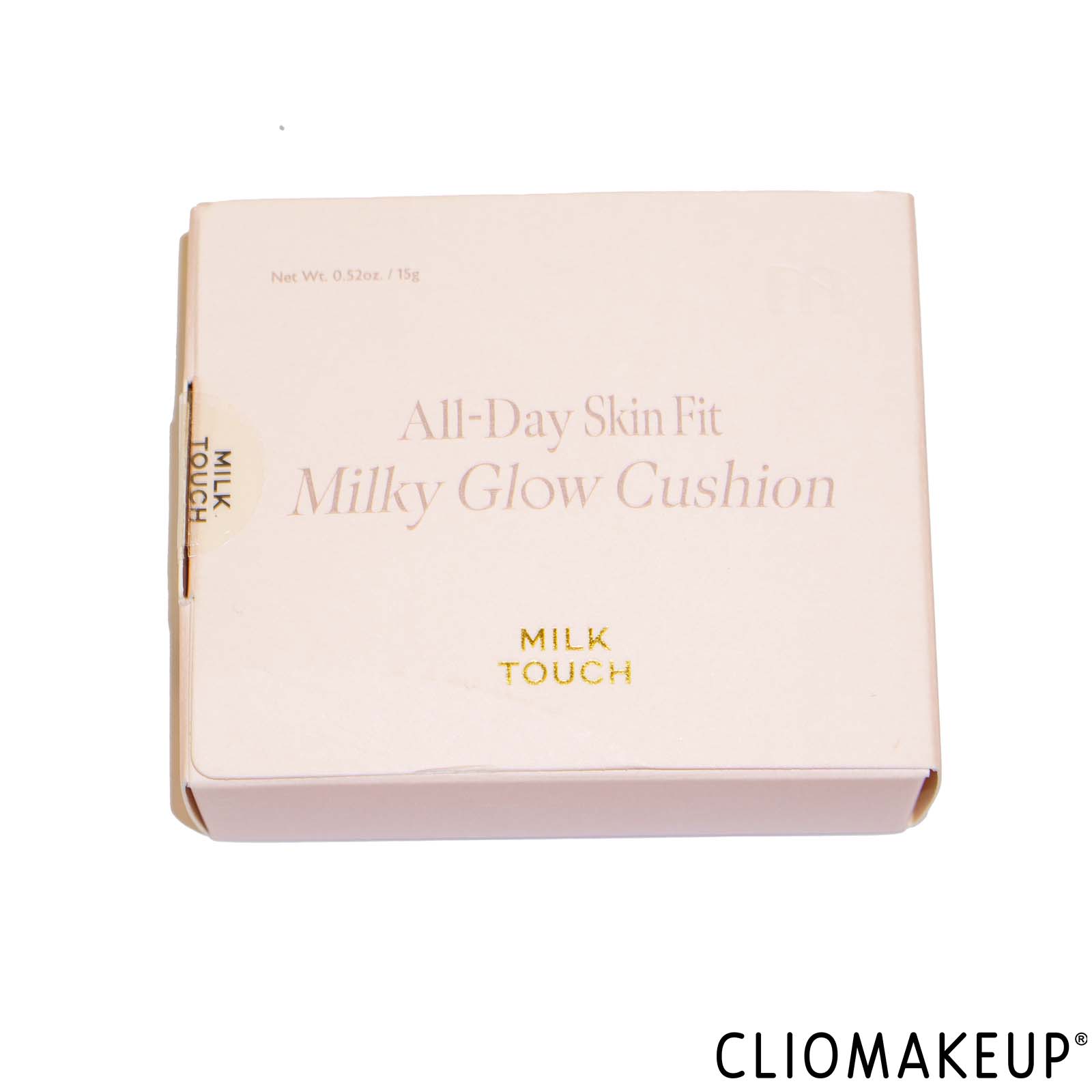 recensione-milk-touch-cushion-glow-foundation-packaging