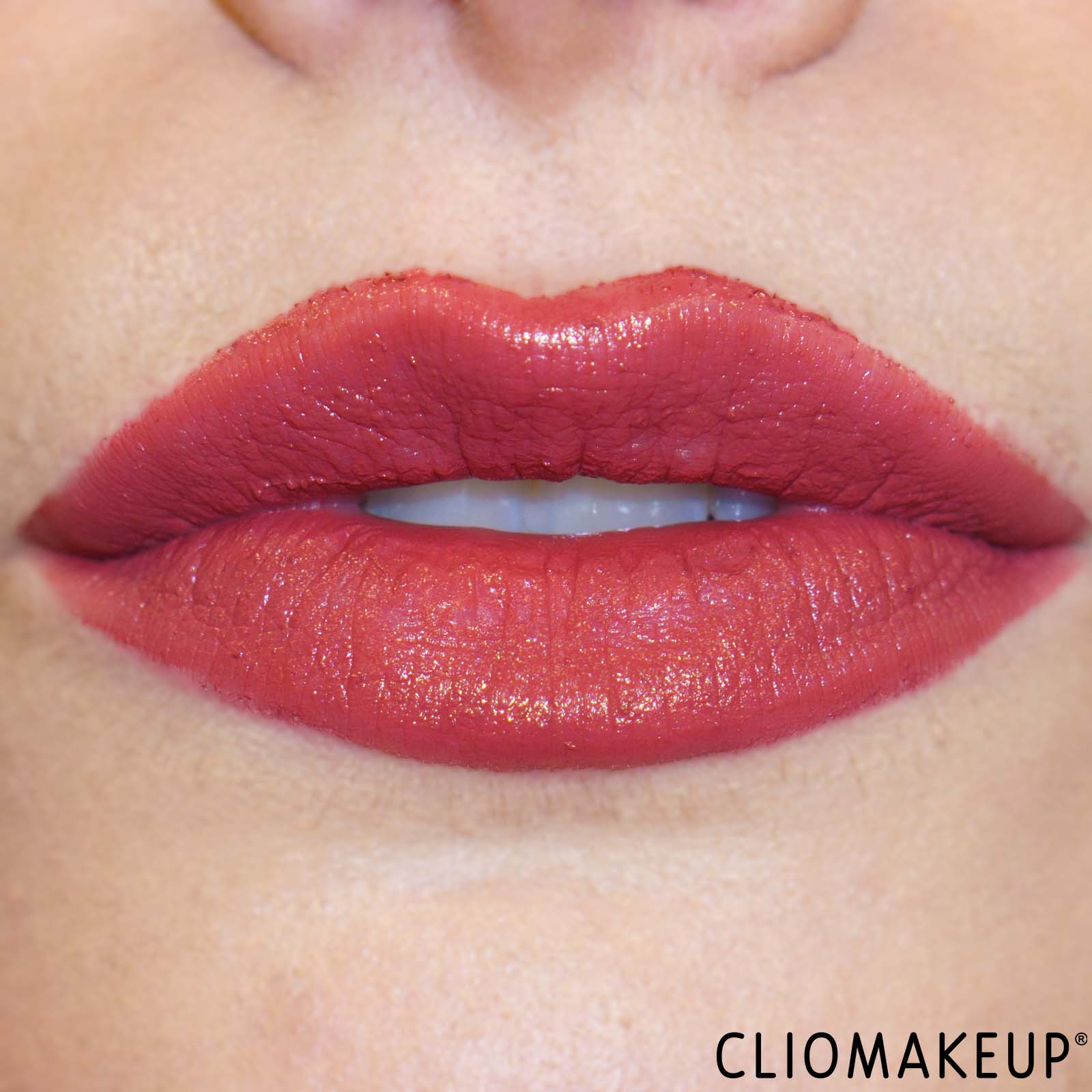 recensione-rossetto-pupa-my-crush-labbra