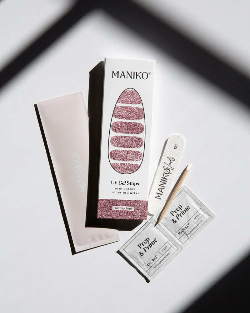 smalto-rosa-glitter-maniko-glittery-rosa