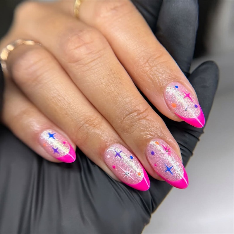 smalto-rosa-glitter-unghie-colorate