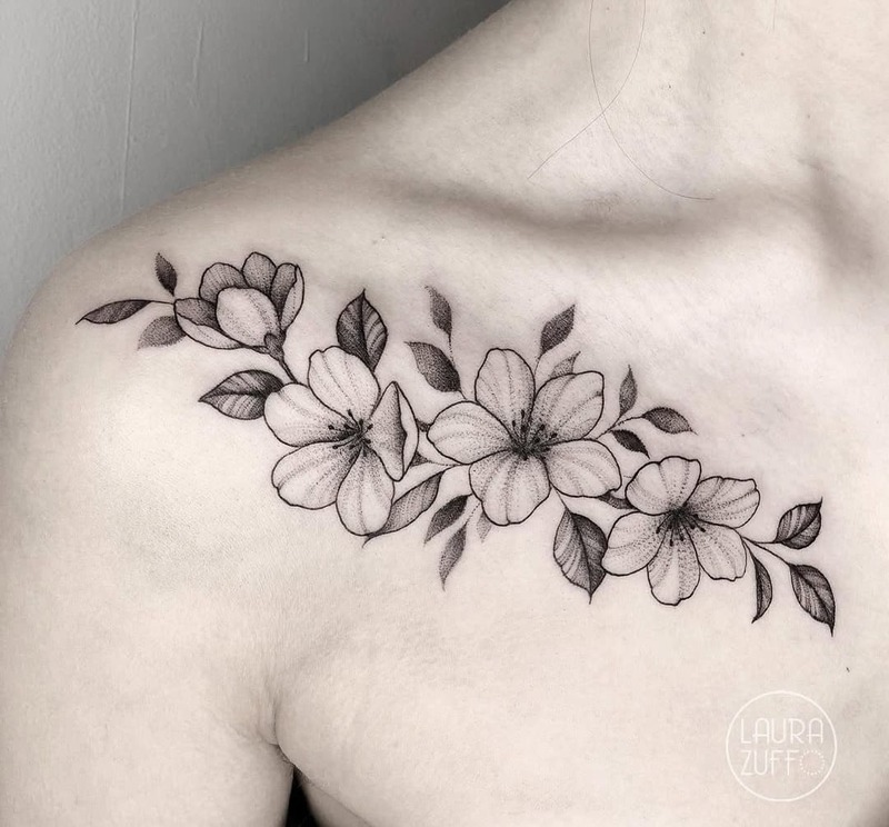 tatuaggi-fiori-di-ciliegio-bianco-nero