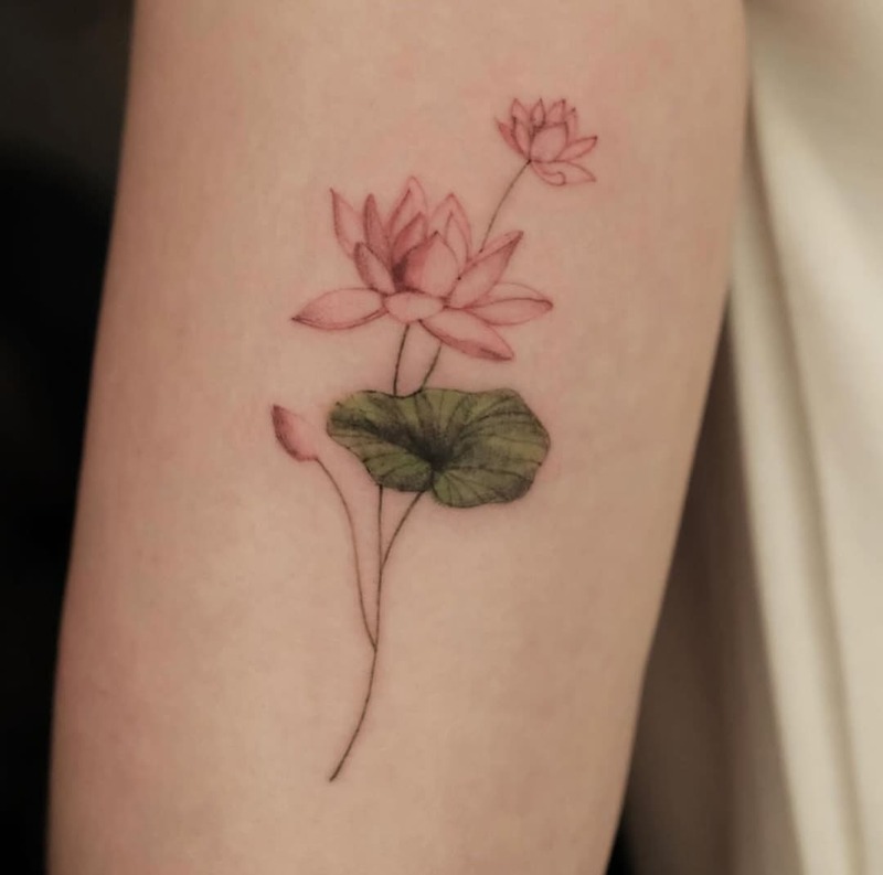 tatuaggi-fiori-di-loto-realistico