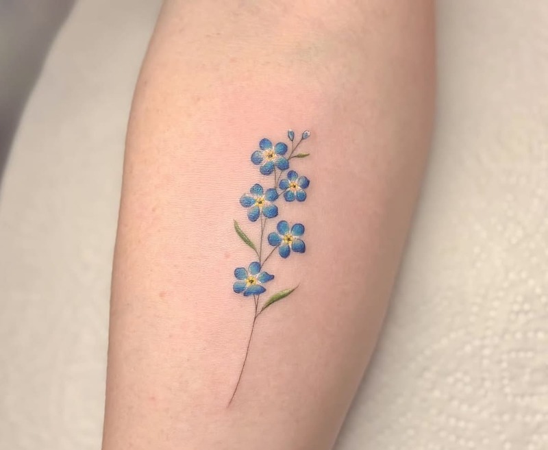 tatuaggi-fiori-piccoli